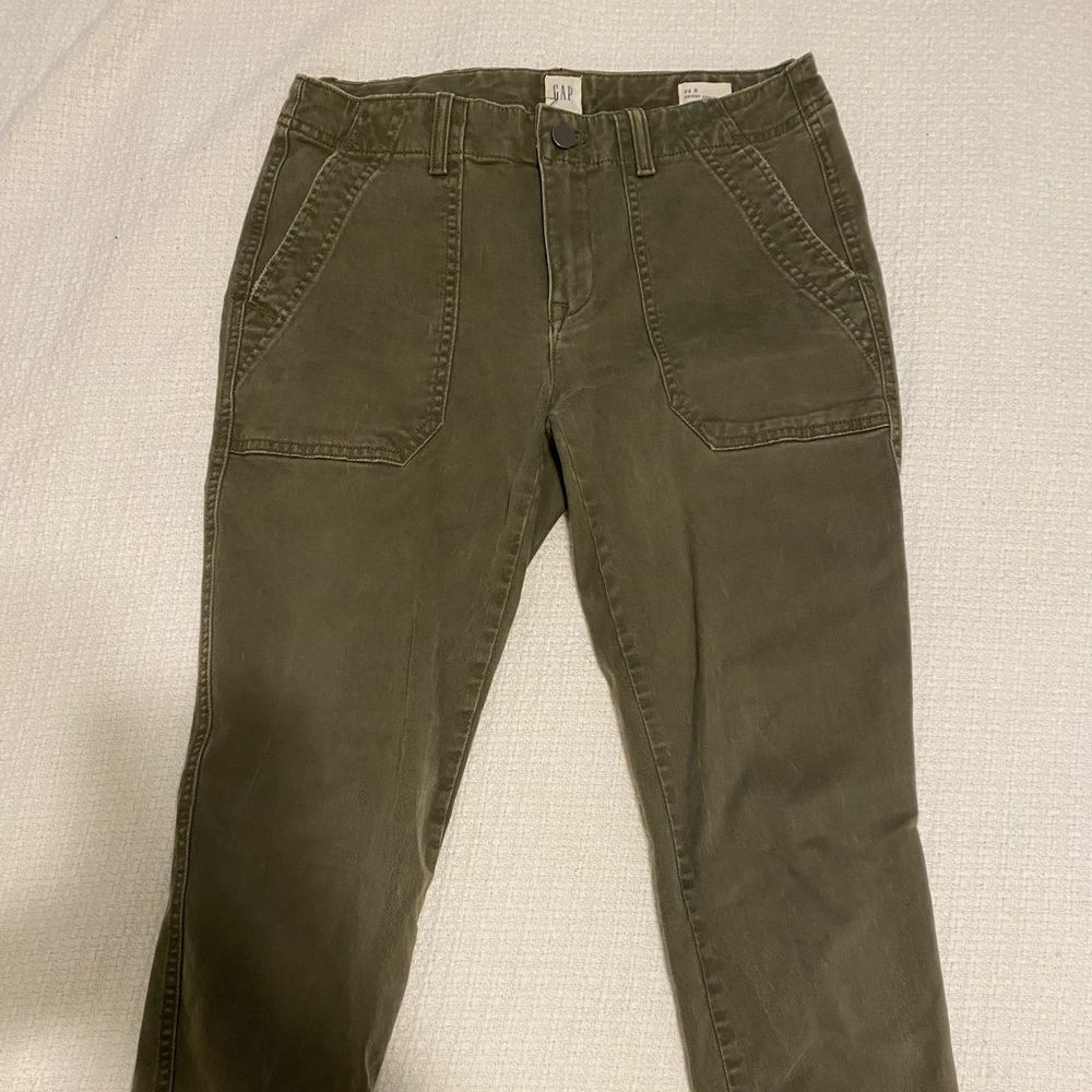Gap Green Cargo Pants